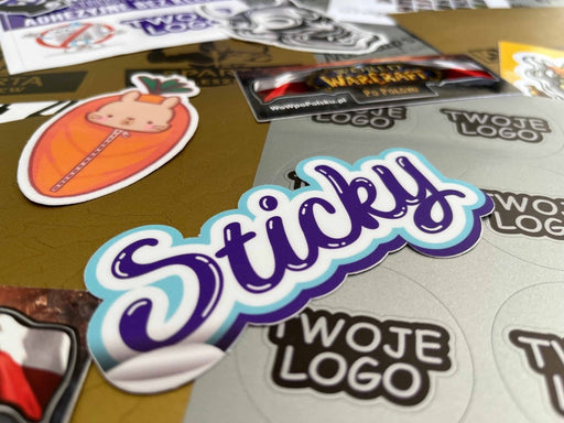 Jak stworzyć własny projekt sticker bombingowy? Praktyczny poradnik