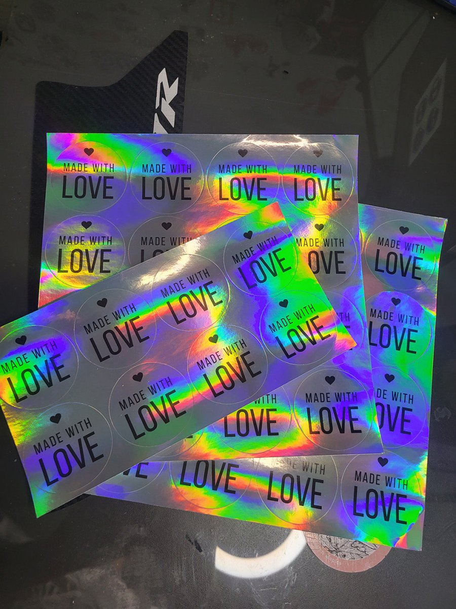 Naklejki na arkuszu holograficzne