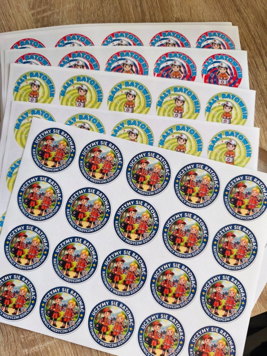 Naklejki Foliowe na Arkuszu KissCut