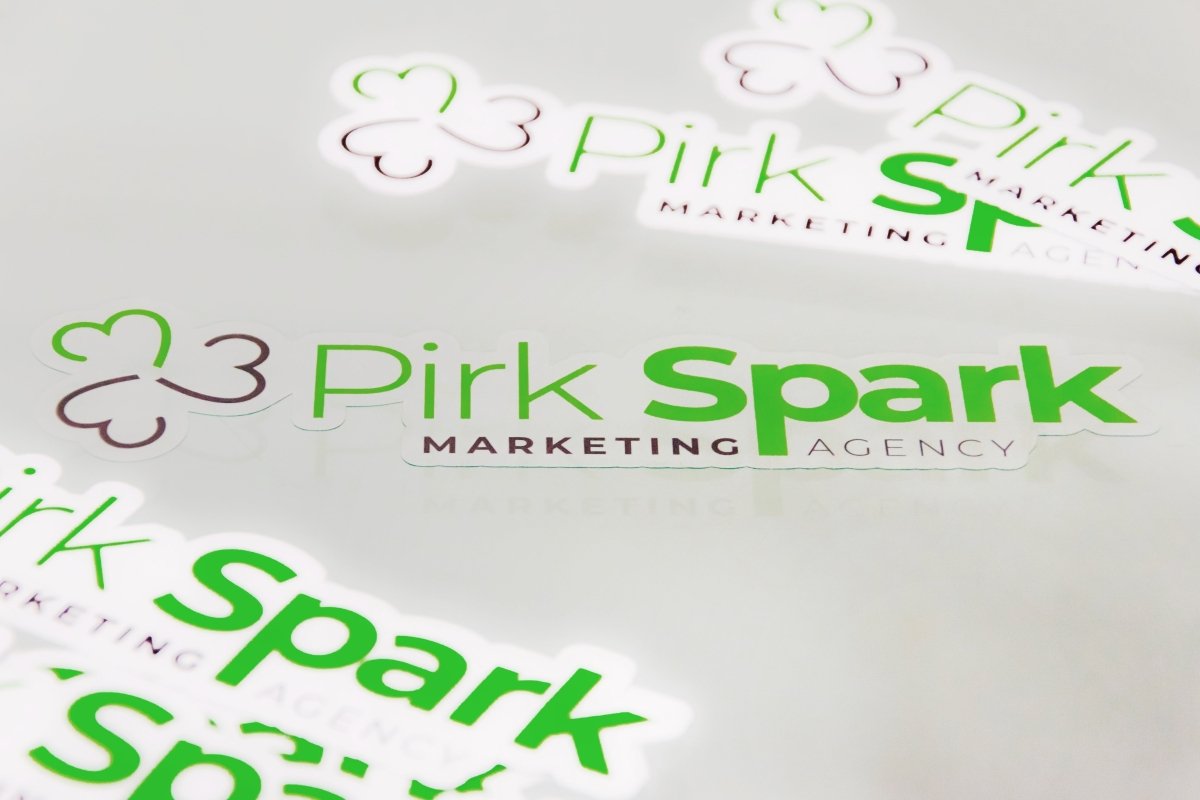 Przeźroczyste Naklejki Foliowe z logo